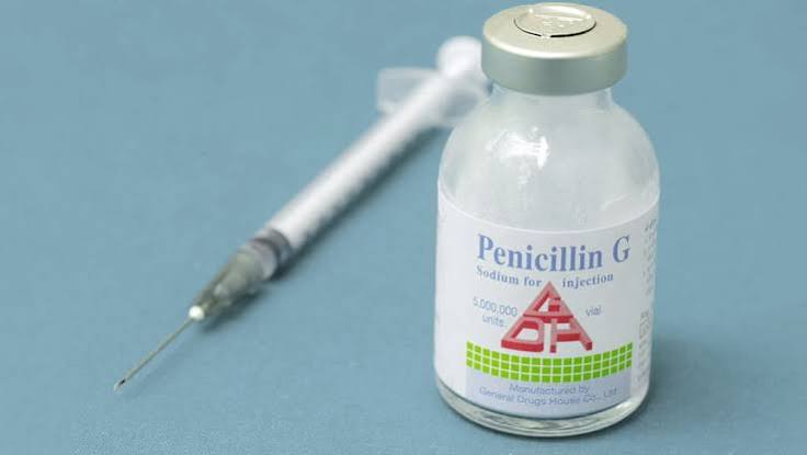  penicilina benzatina usado no tratamento de Sintomas de Sífilis na Mulher